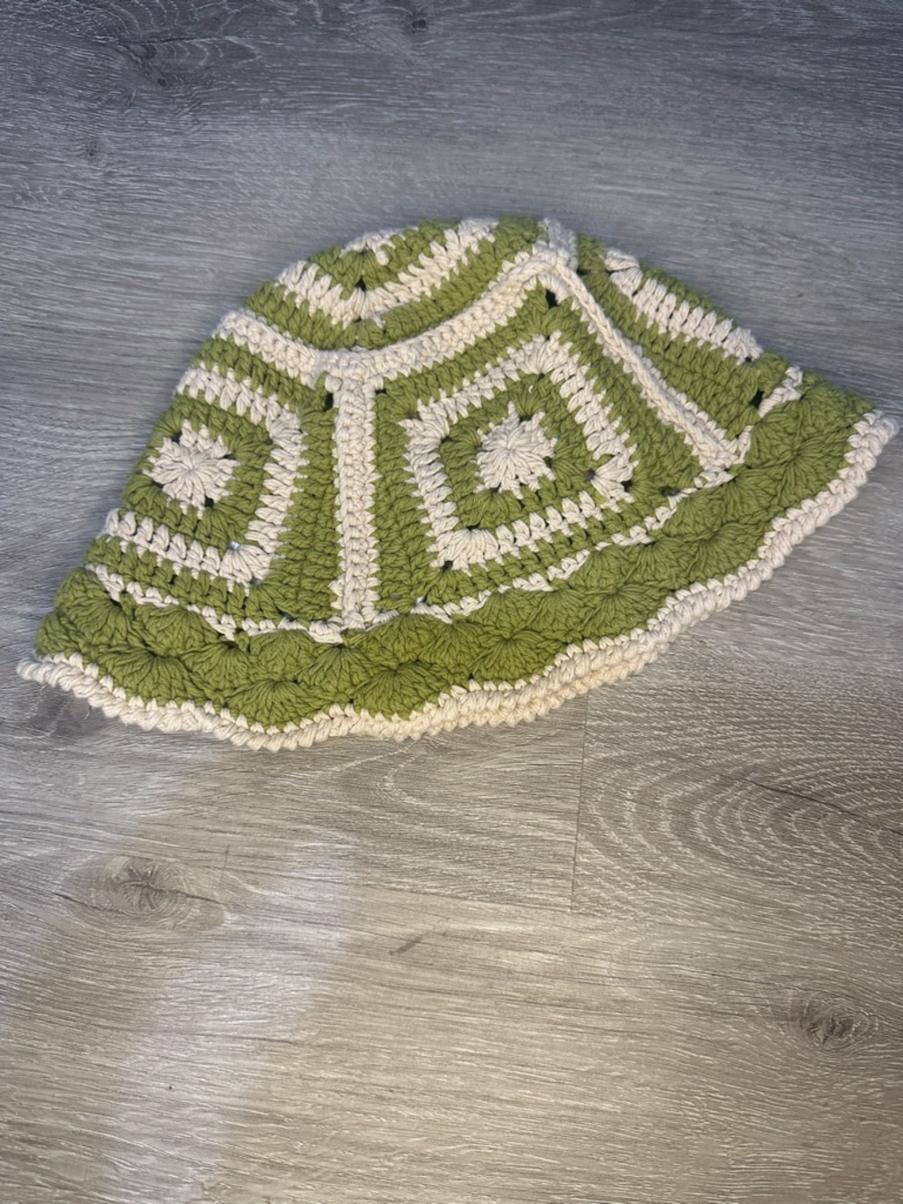 Urban Outfitters Green and Cream Crochet Bucket Hat